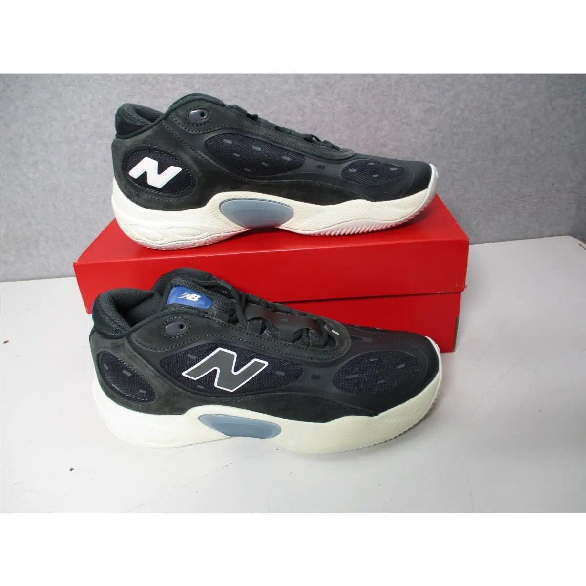 New Balance shoes - New Balance Fresh Foam BB V3 - BBFRSSB3 - Black (UPC: 197967748677) 0