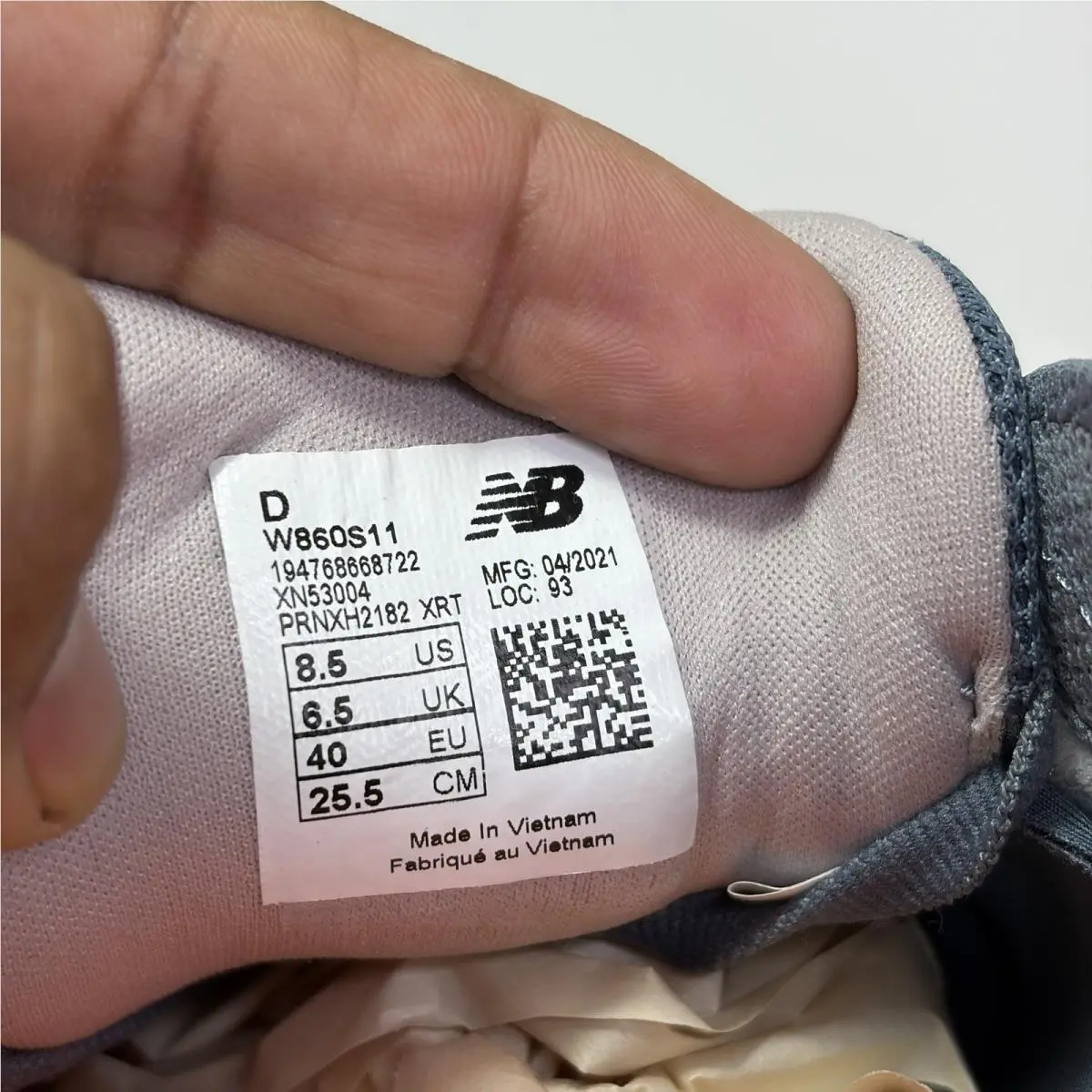 New Balance shoes - New Balance 860 - W860S11 - Gray 3