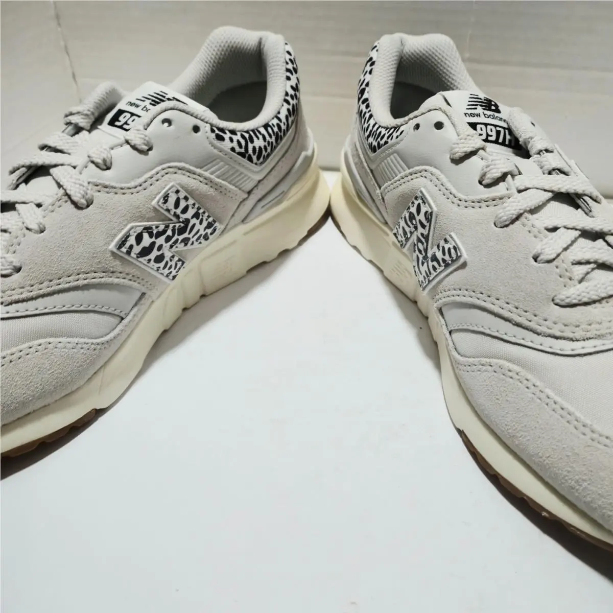 New Balance shoes - New Balance 997H - CW997HWD - Gray 1