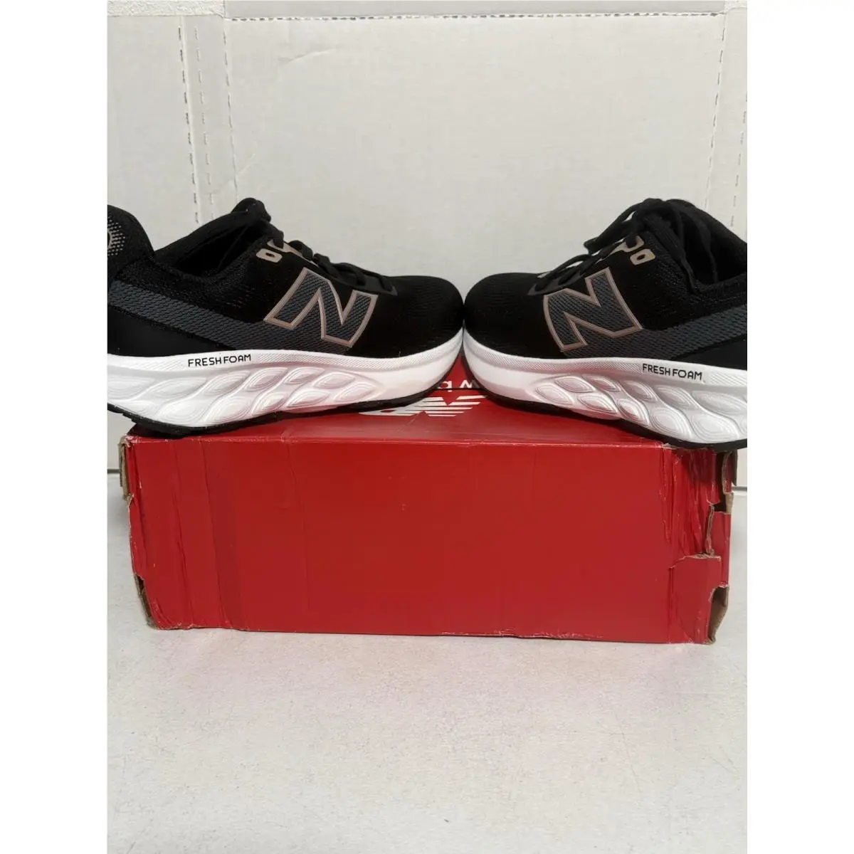 New Balance shoes - New Balance 520 - Black/Rose Gold/White 3