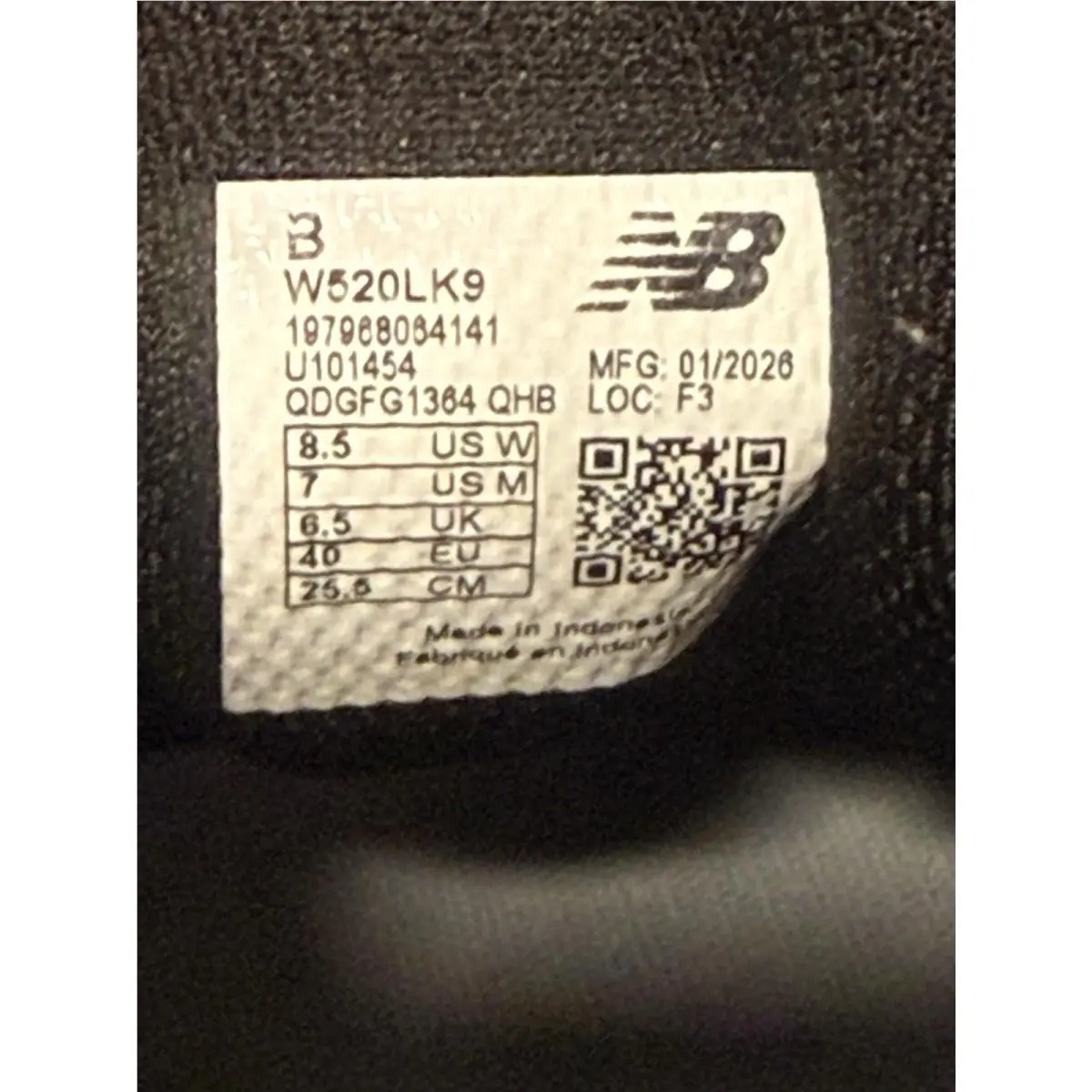 New Balance shoes - New Balance 520 - Black/Rose Gold/White 6