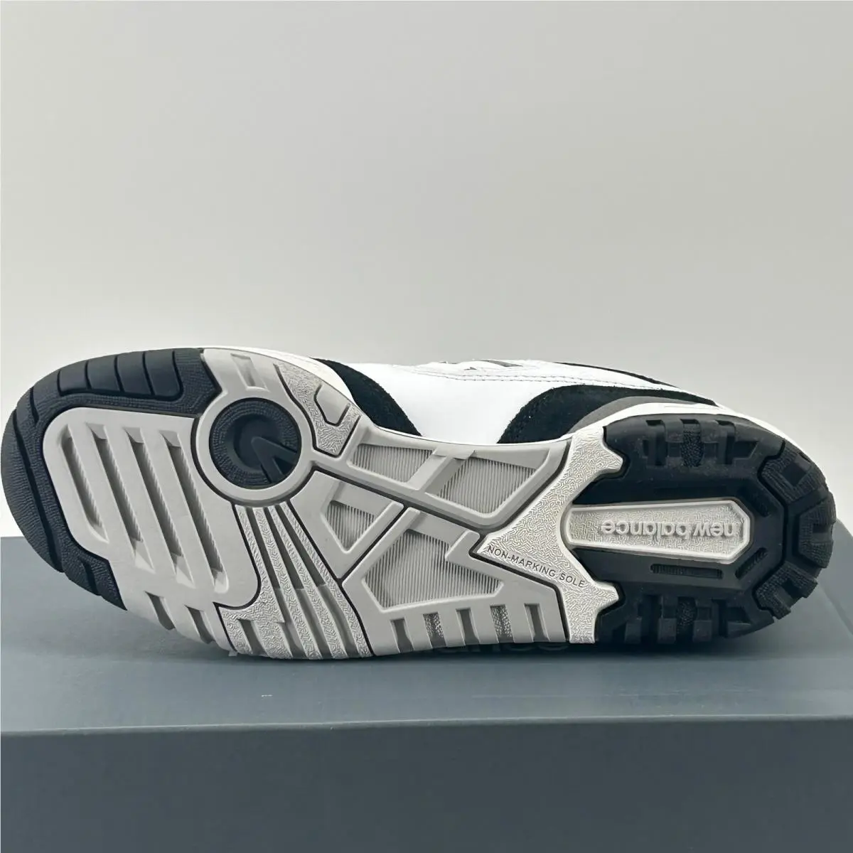 New Balance shoes - New Balance 550 - White 2