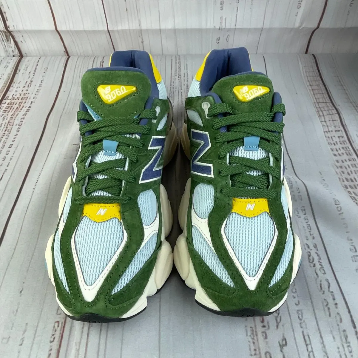 New Balance shoes - New Balance 9060 - Green (UPC: 198686787626) 1
