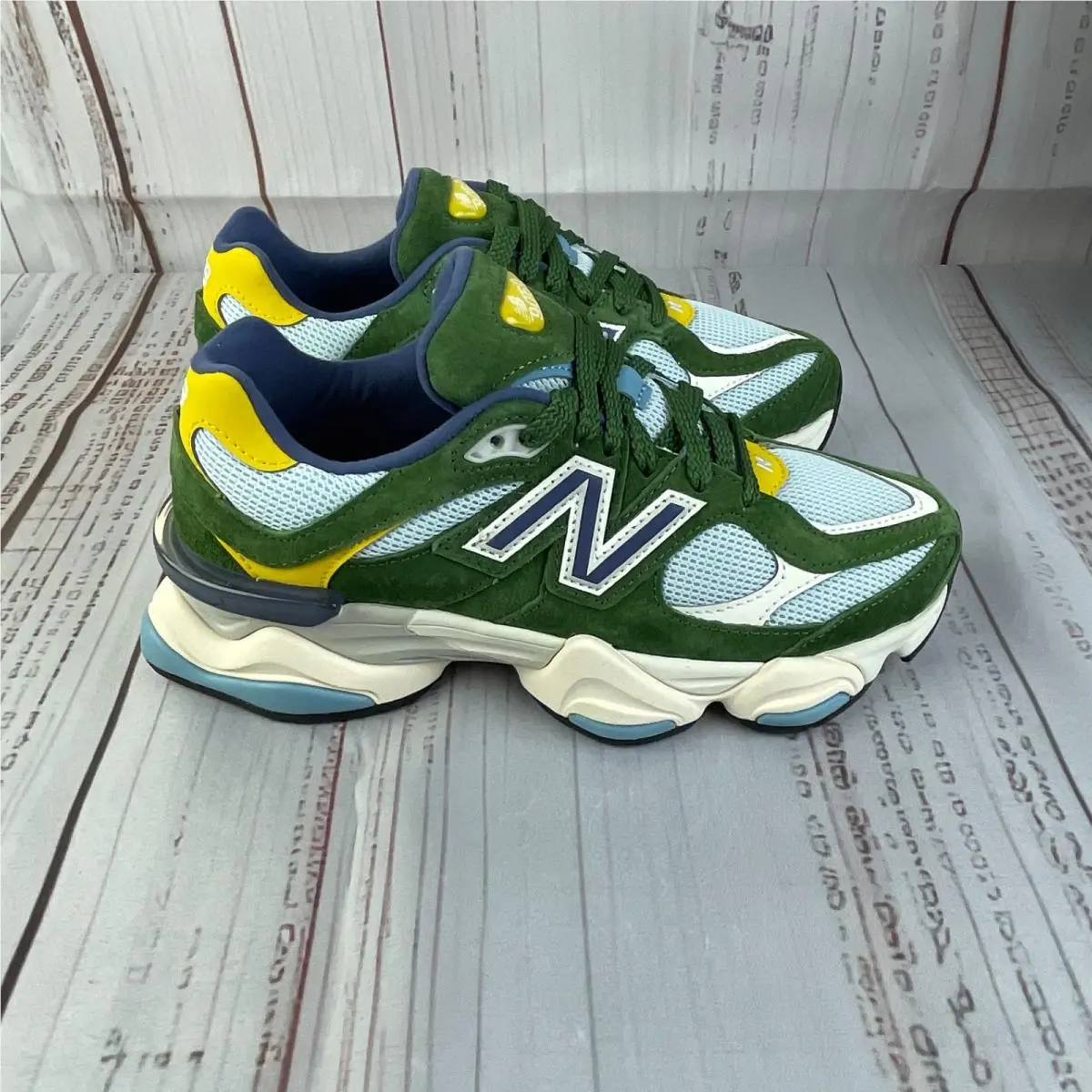 New Balance shoes - New Balance 9060 - Green (UPC: 198686787626) 2
