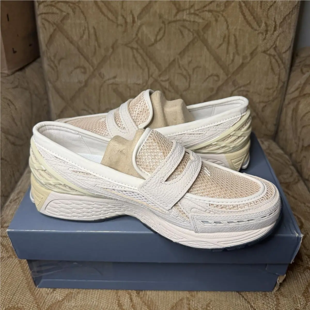 New Balance shoes - New Balance - U1906LNU - Bisque 1