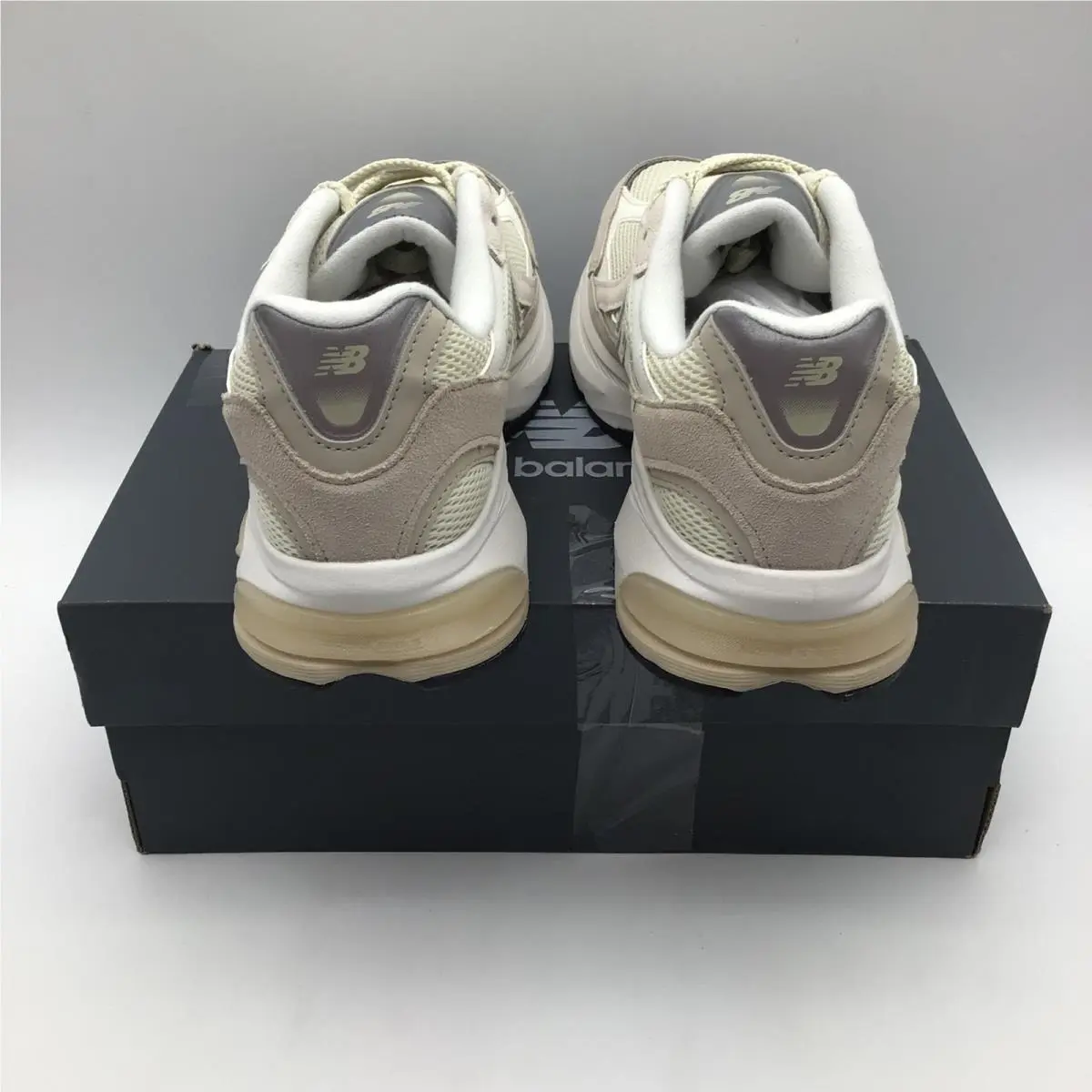 New Balance shoes - New Balance 2010 - Gray 2
