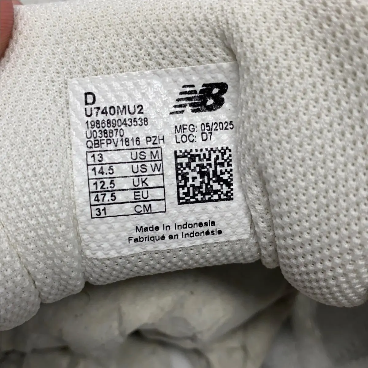 New Balance shoes - White (UPC: 198689043538) 3