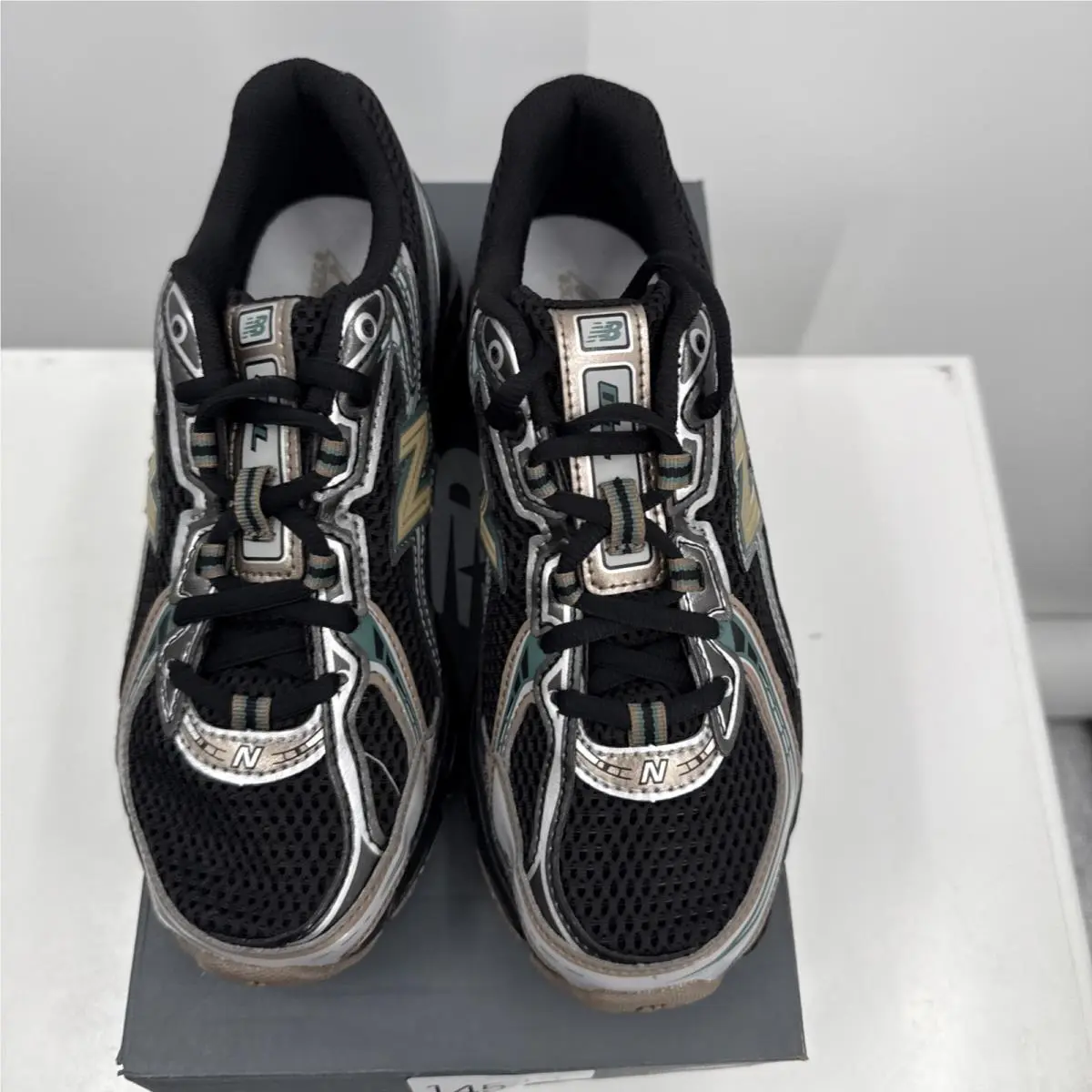 New Balance shoes - Black 2