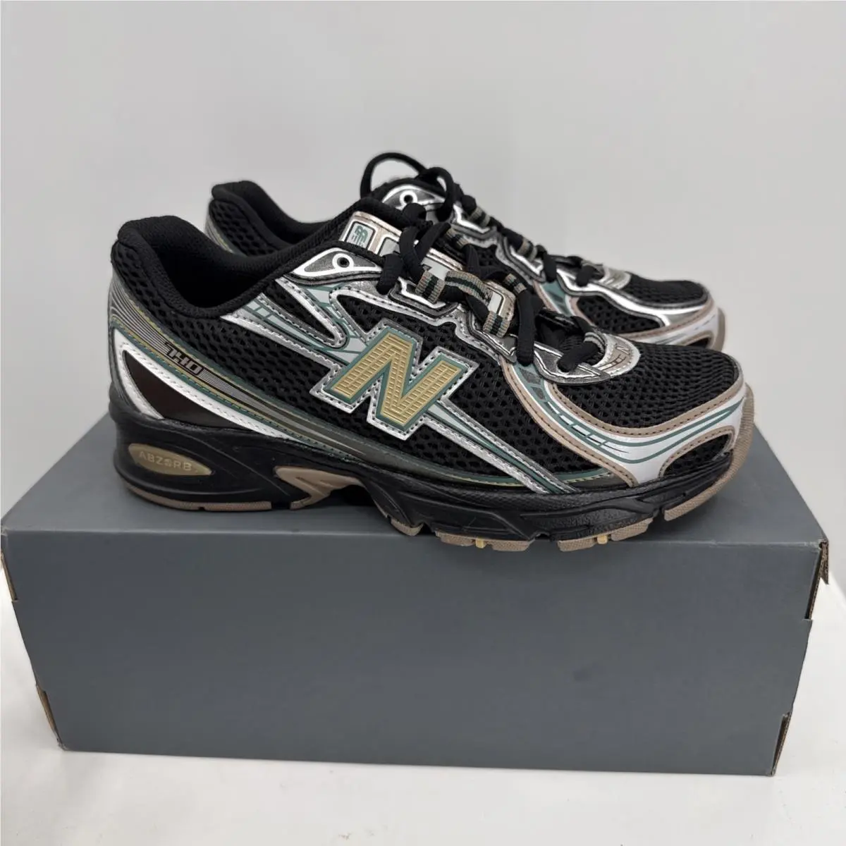 New Balance shoes - Black 6