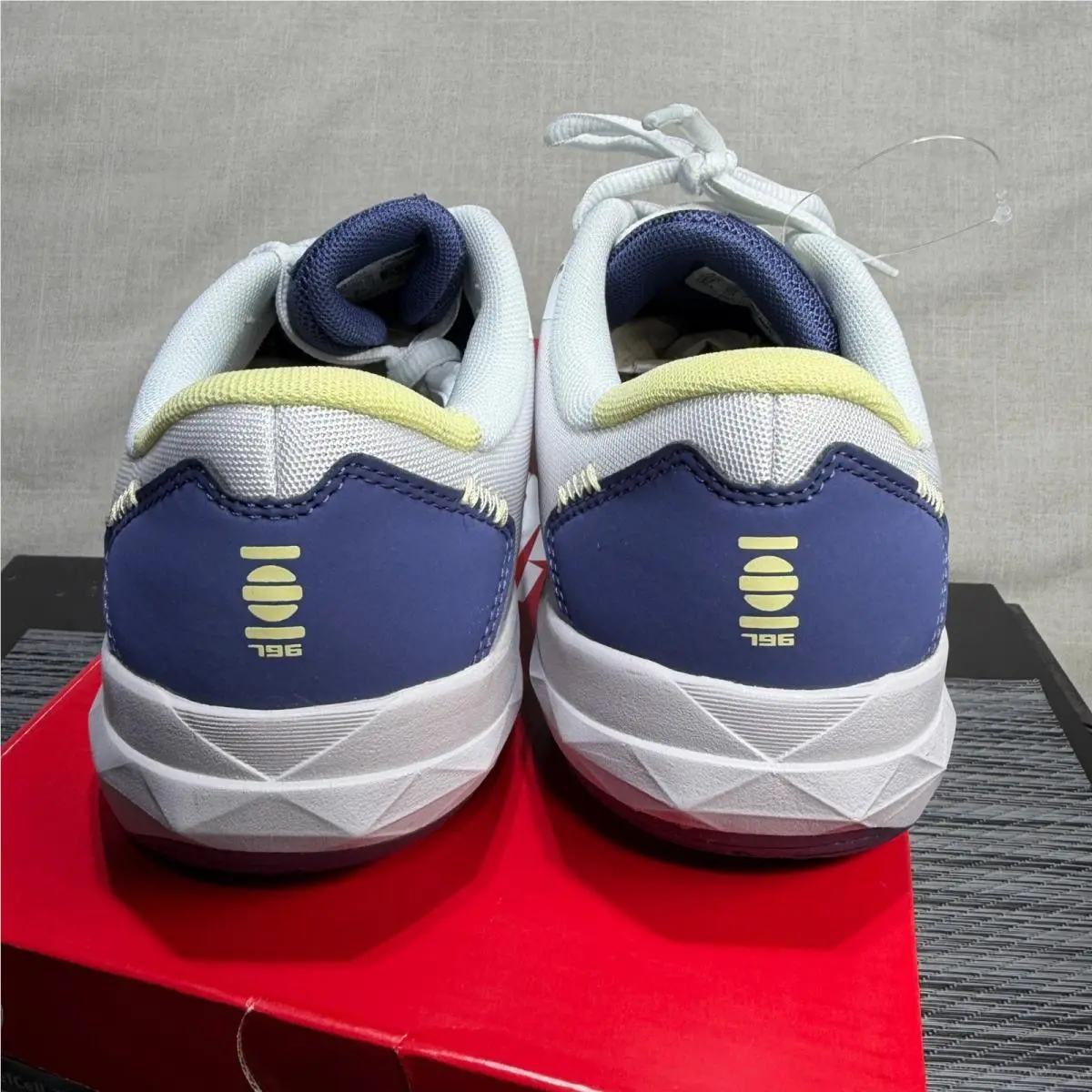 New Balance shoes - White 3