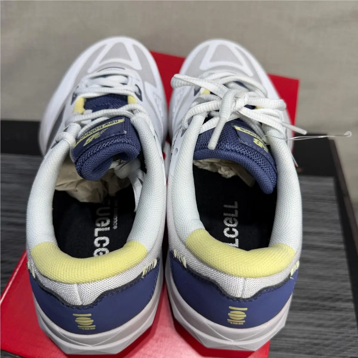 New Balance shoes - White 4