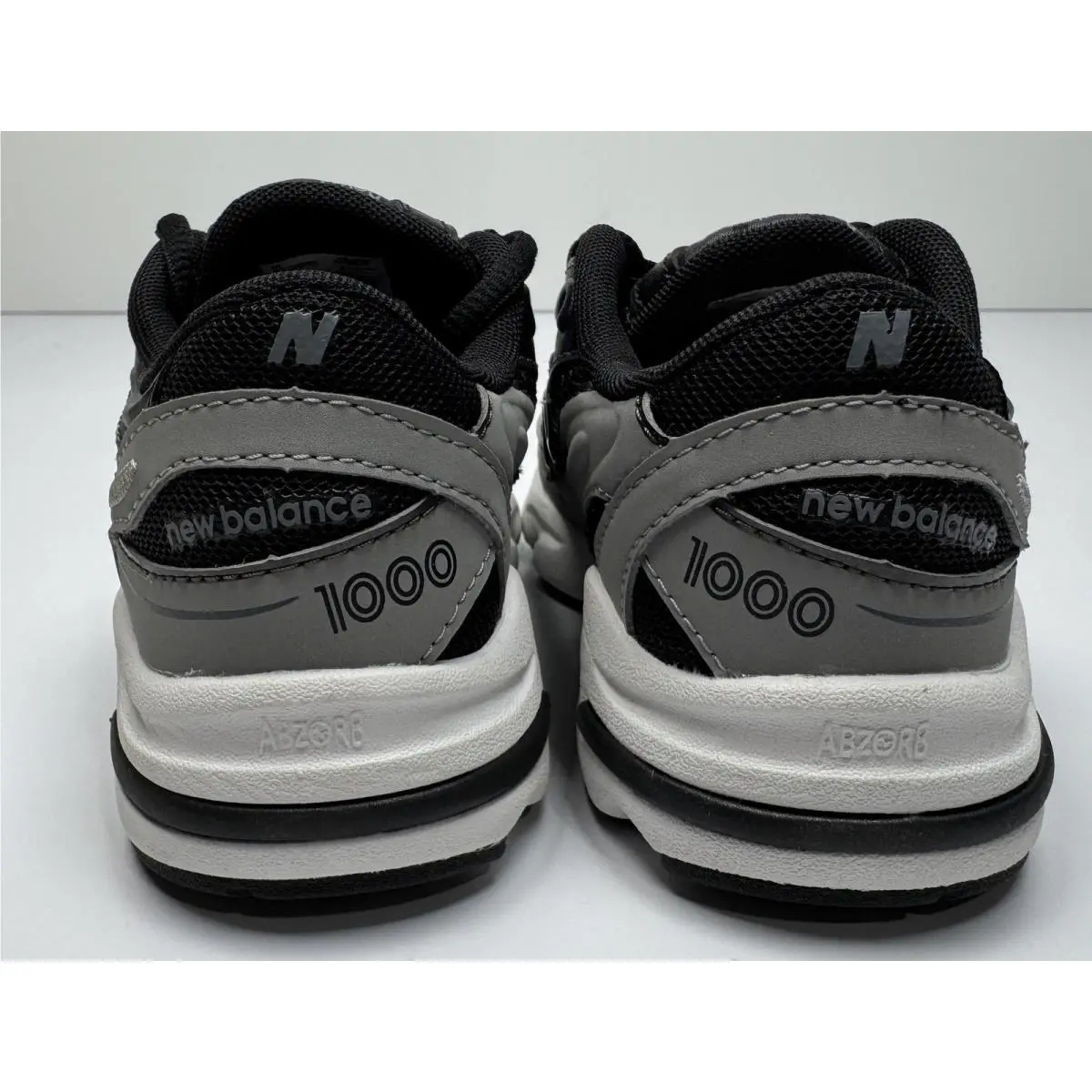 New Balance shoes - Black 2