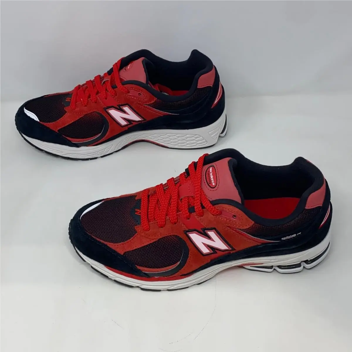 New Balance shoes - Red (UPC: 198686216591) 0