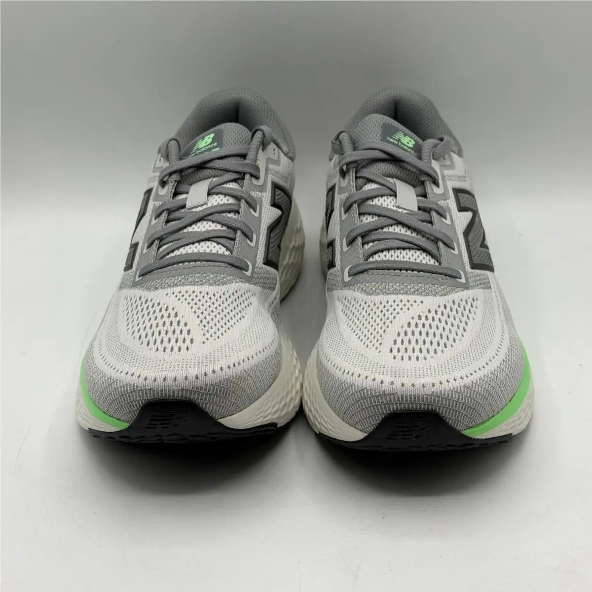 New Balance shoes - MEVOZLG4 - Gray 0
