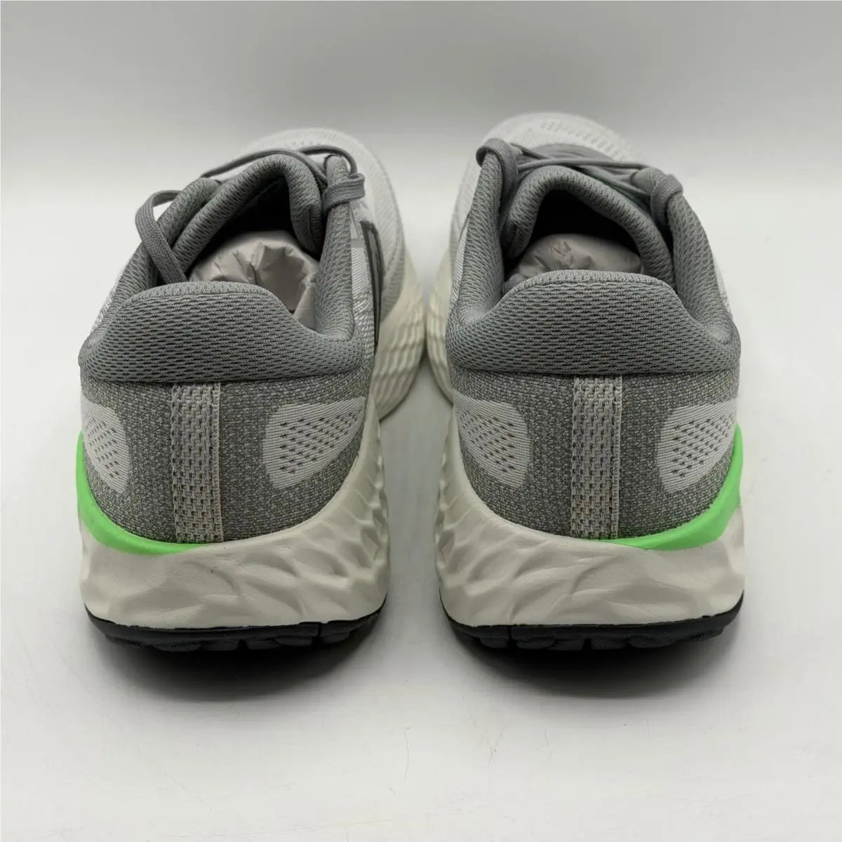 New Balance shoes - MEVOZLG4 - Gray 2