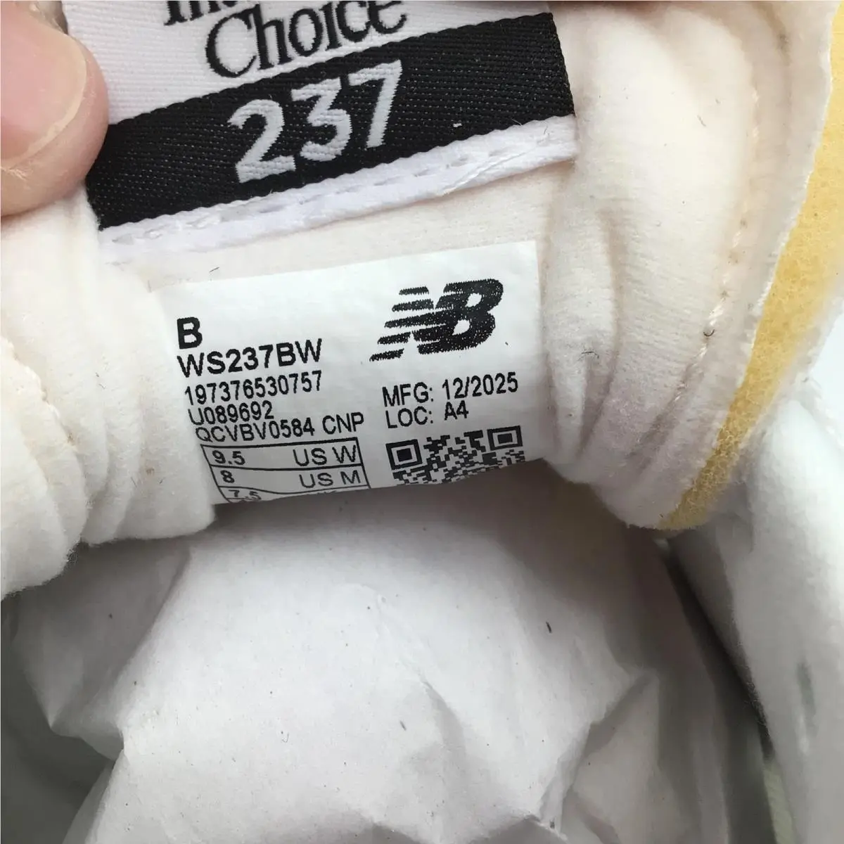 New Balance shoes - New Balance 237 - White 4