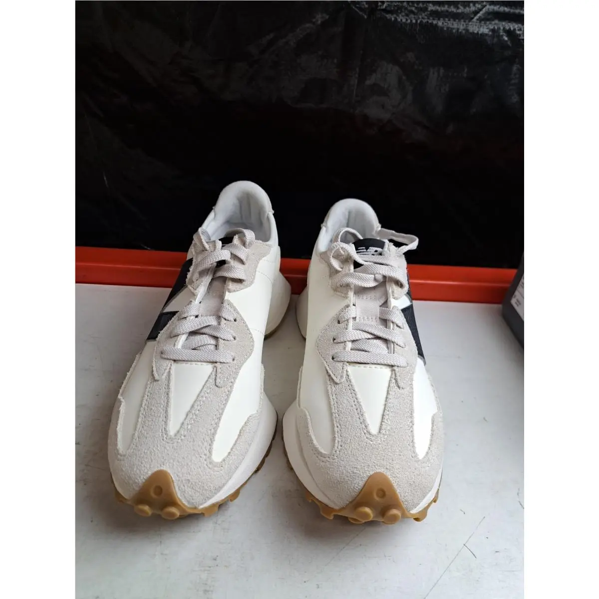 New Balance shoes - New Balance 327 - White 1