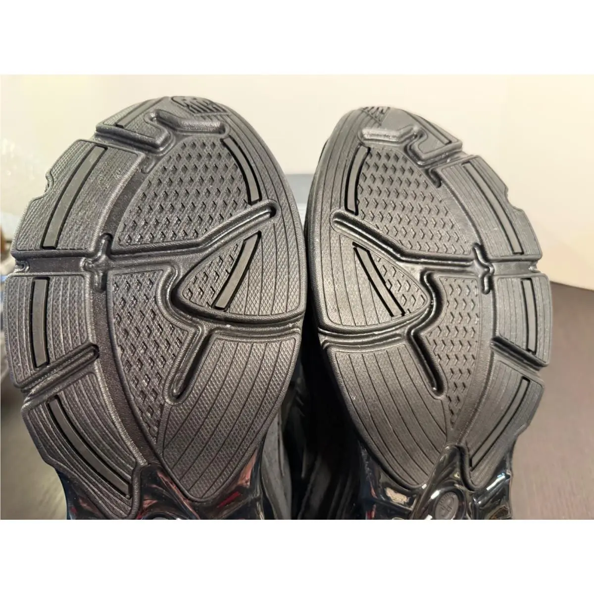 New Balance shoes - Black 12