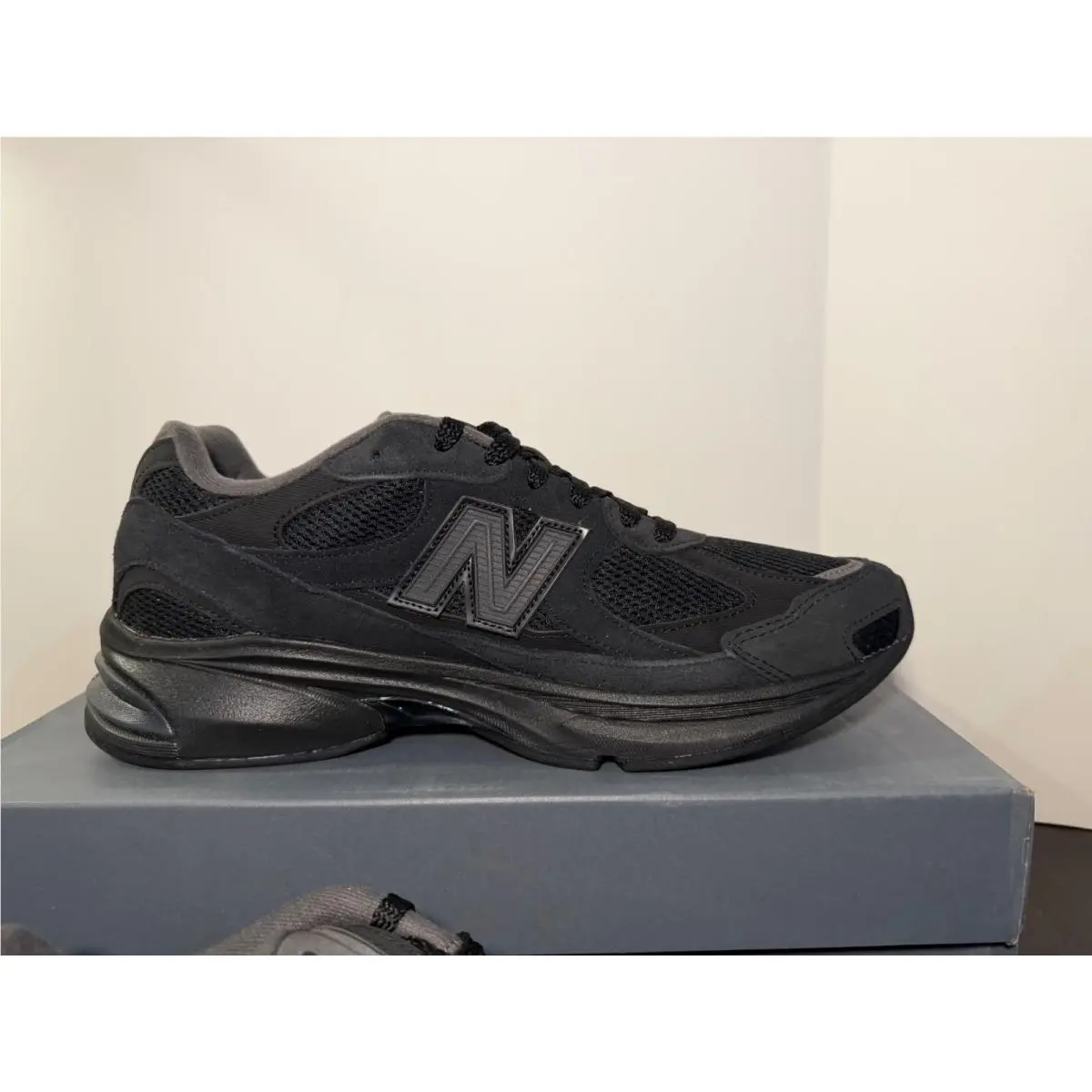 New Balance shoes - Black 1