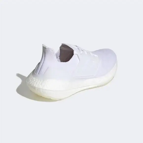 New Balance shoes - adidas UltraBoost 22 - adidas UltraBoost - GX5590 - White 3
