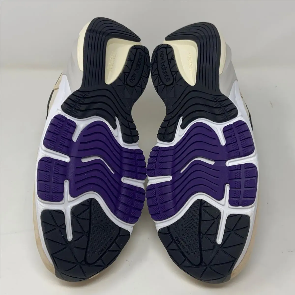 New Balance shoes - Anthracite/White (UPC: 197966591038) 4