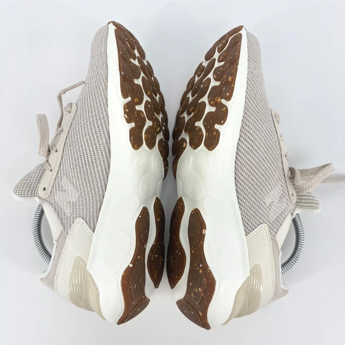 New Balance shoes - New Balance Roav Fresh Foam X - Beige 4