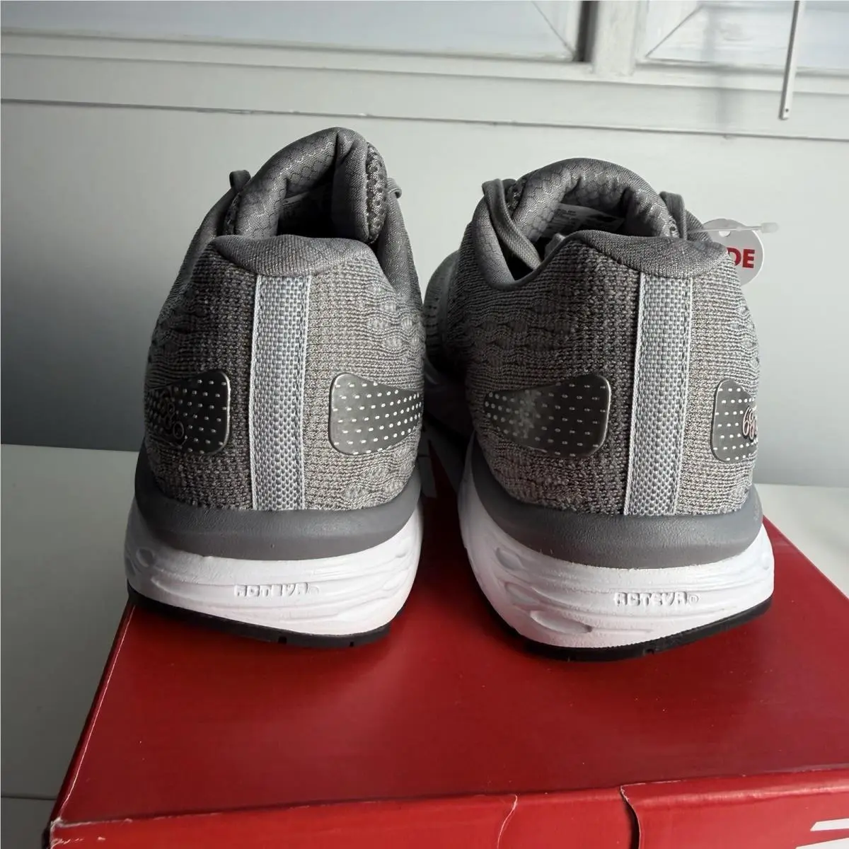 New Balance shoes - W680LB6 - W680LB6 - Gray 1