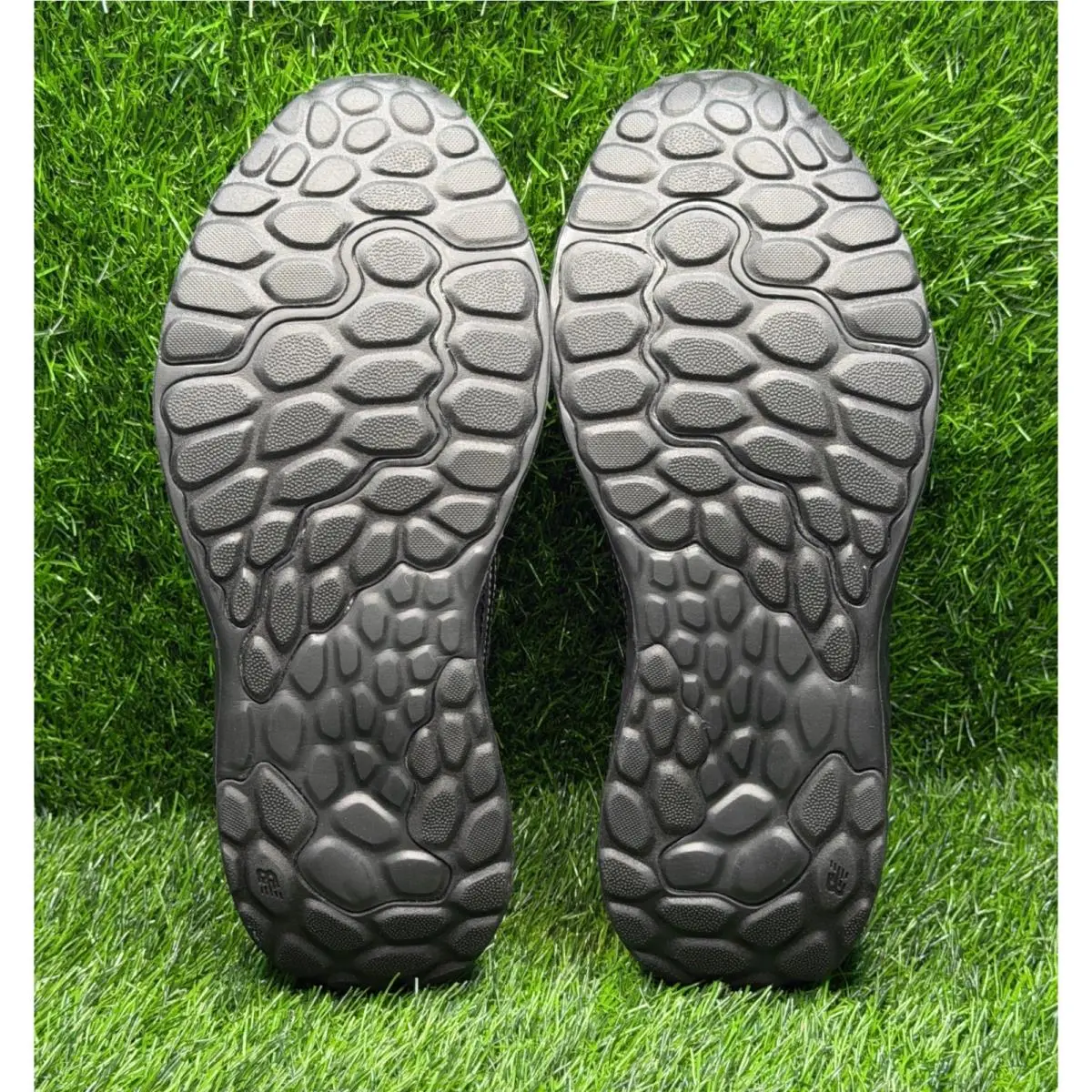 New Balance shoes - WARISTE4 - Black 6