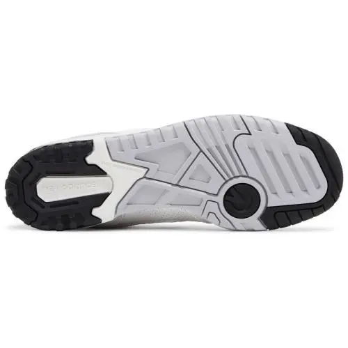 New Balance shoes - New Balance 650 R - White 3