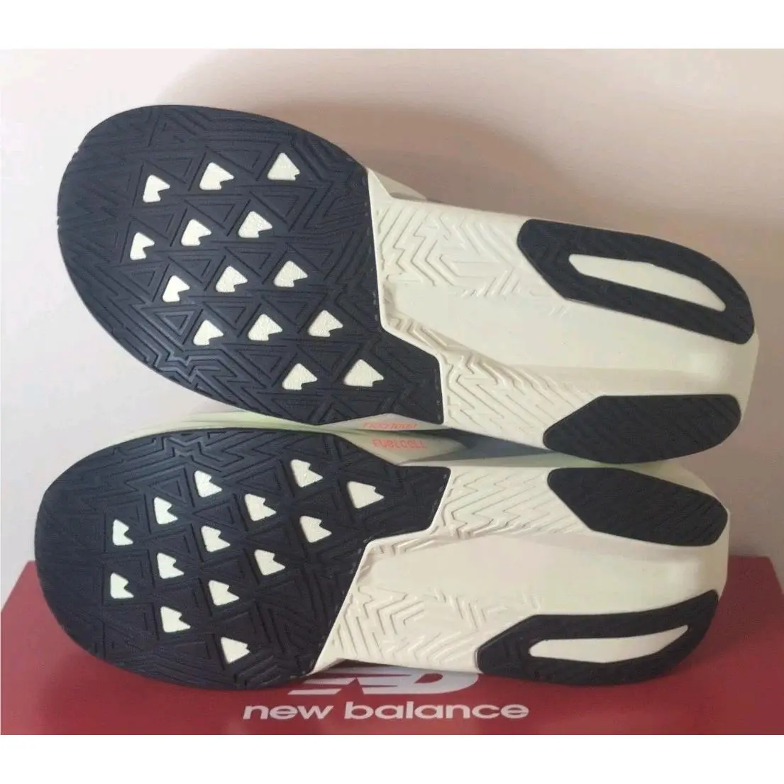 New Balance shoes - MFCXLD5 - MFCXLD5 - Rain Cloud × Mineral × White 3