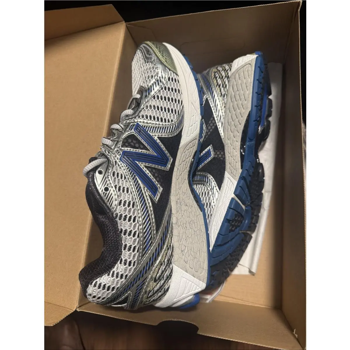 New Balance shoes - New Balance 860 - Multicolor 1
