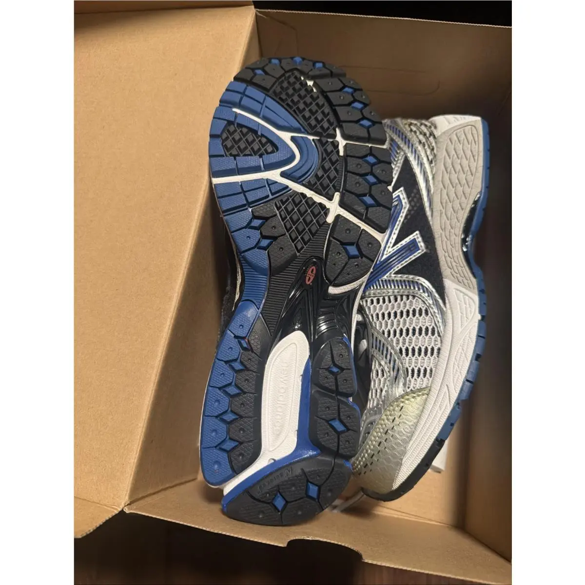 New Balance shoes - New Balance 860 - Multicolor 2