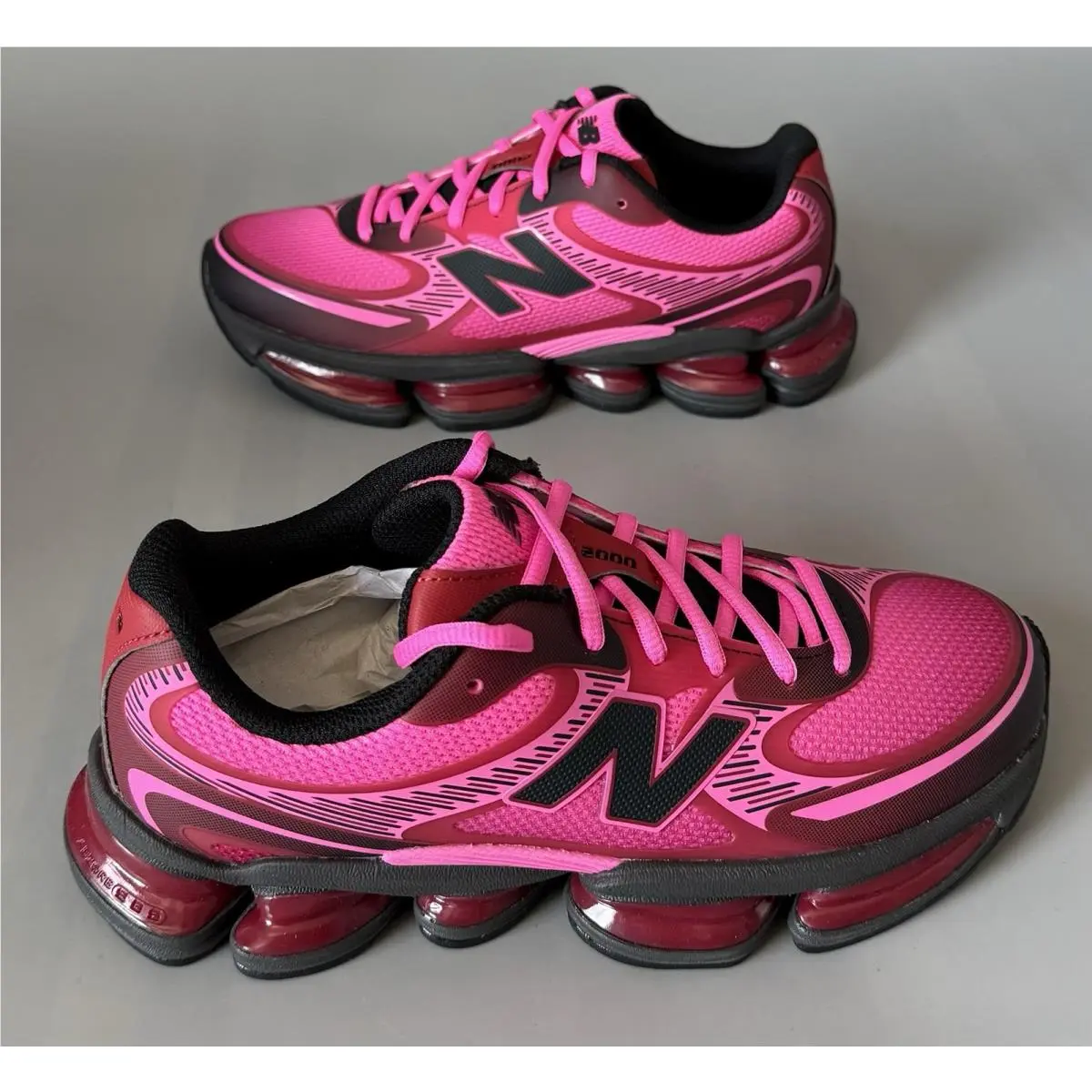 New Balance shoes - New Balance 2000 - Pink Red (UPC: 0198688536314) 0