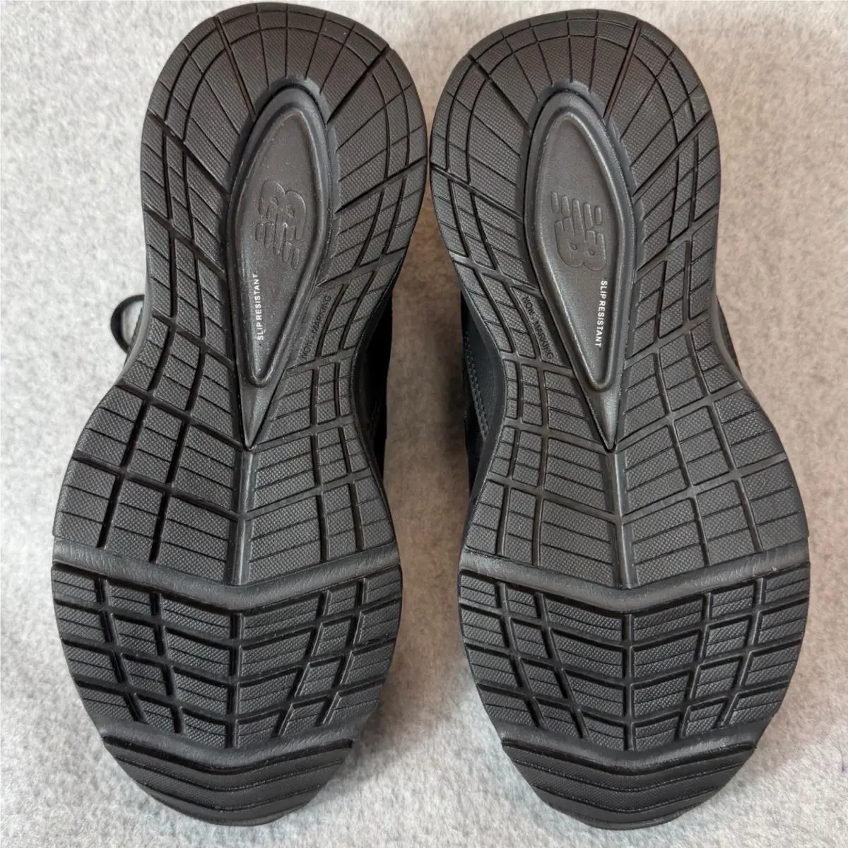 New Balance shoes - New Balance 608v5 - Black 5