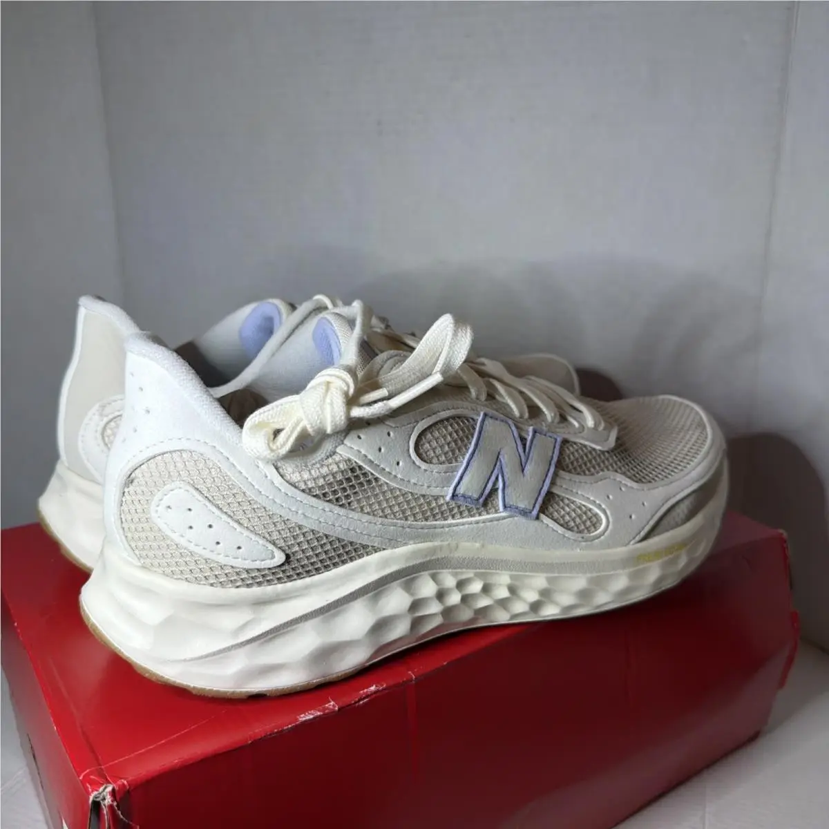 New Balance shoes - New Balance Fresh Foam Arishi - White Grey (UPC: 0198688774242) 7