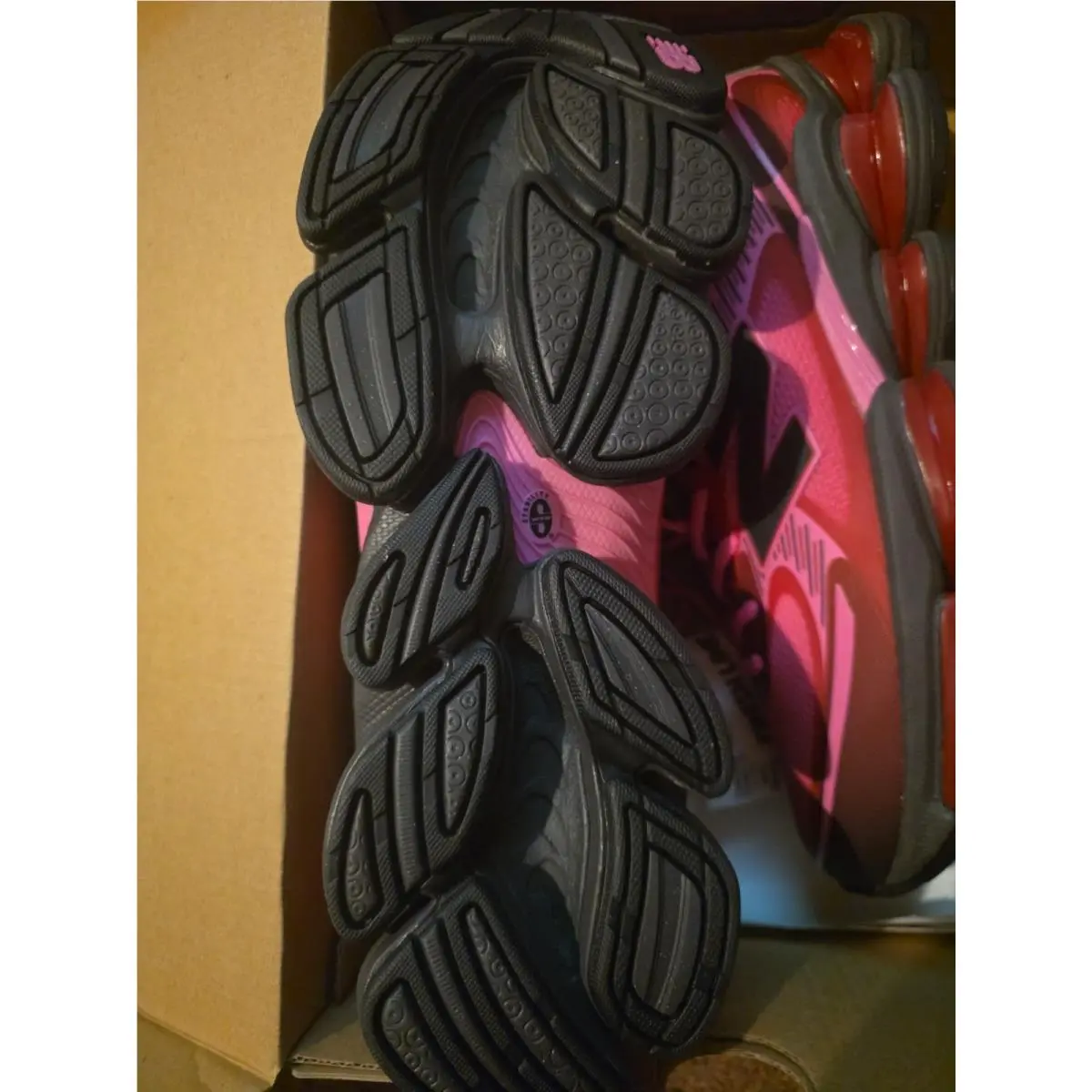 New Balance shoes - U200082I 650 - Pink Heat/Shadow Red 3