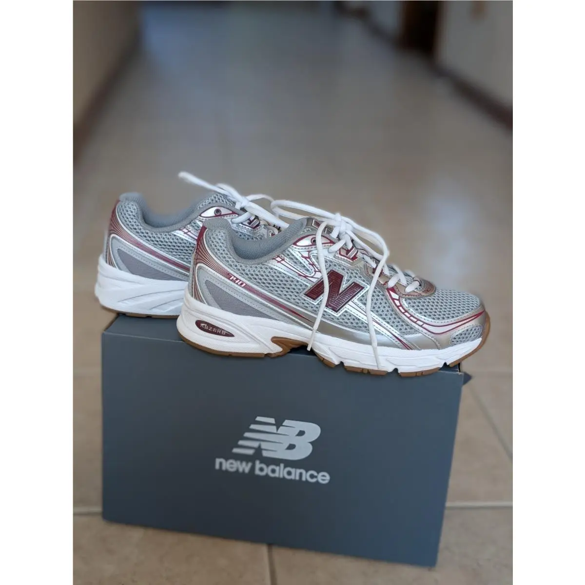 New Balance shoes - New Balance 740 - WR740SO - Silver, Burgundy 3