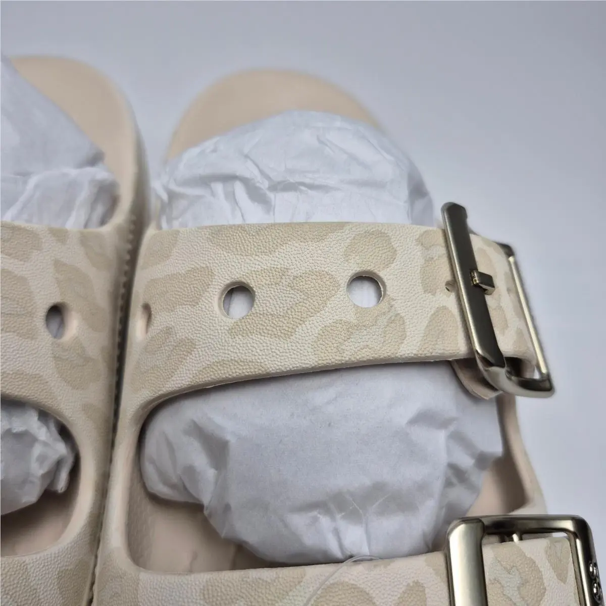 Crocs shoes - 213979-0RH - 213979-0RH - Beige (UPC: 198445452338) 5