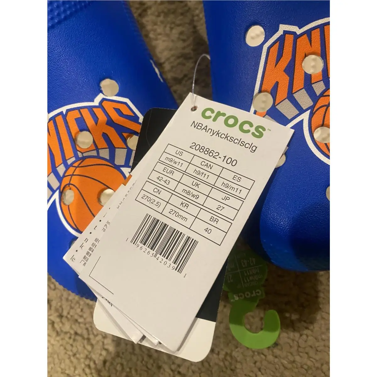 Crocs shoes - Crocs NBA New York Knicks - 208862-100 - Blue (UPC: 196265420261) 2