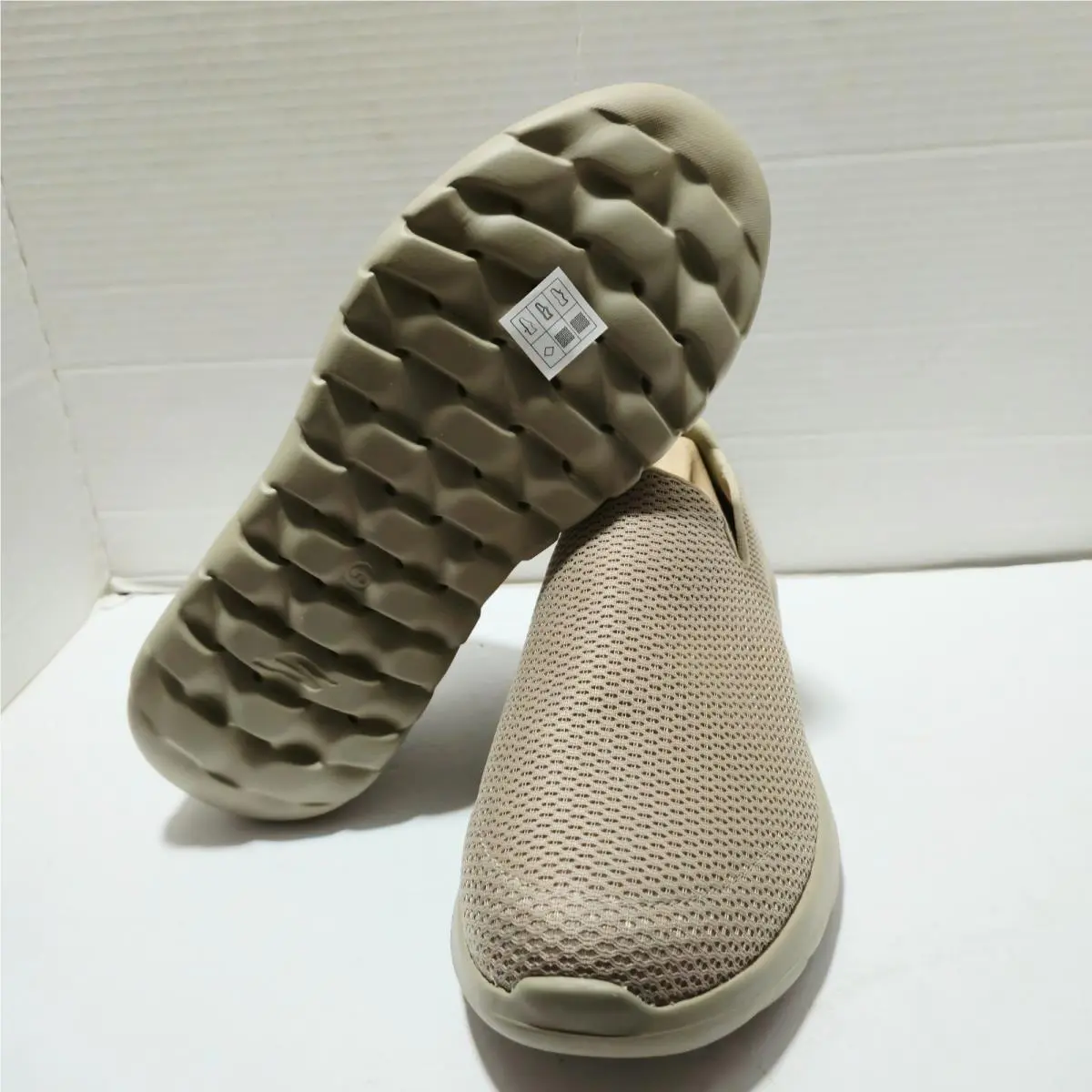 Skechers shoes - Skechers Go Walk Max - Walk Max - 54600EWW/TPE - Beige 4