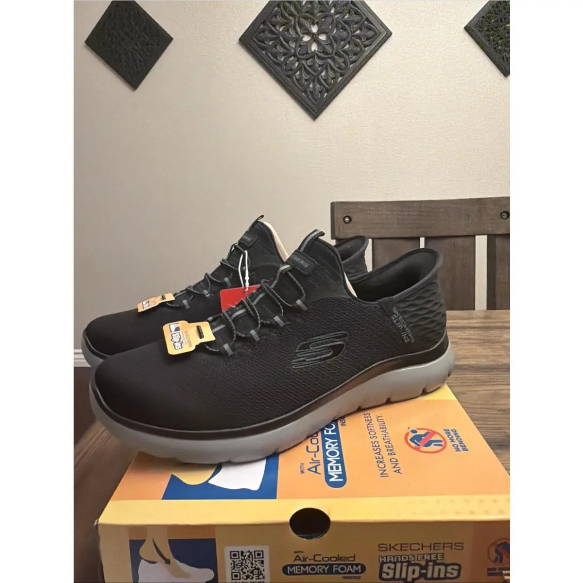 Skechers shoes - Skechers Summit slip-ins - Summit - Black 1