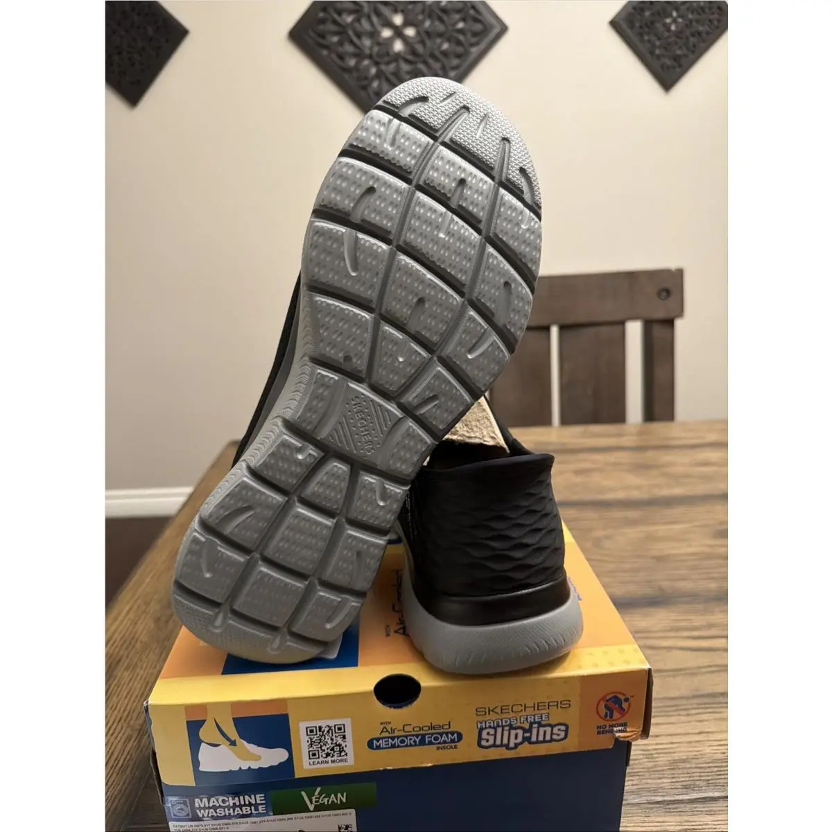 Skechers shoes - Skechers Summit slip-ins - Summit - Black 4