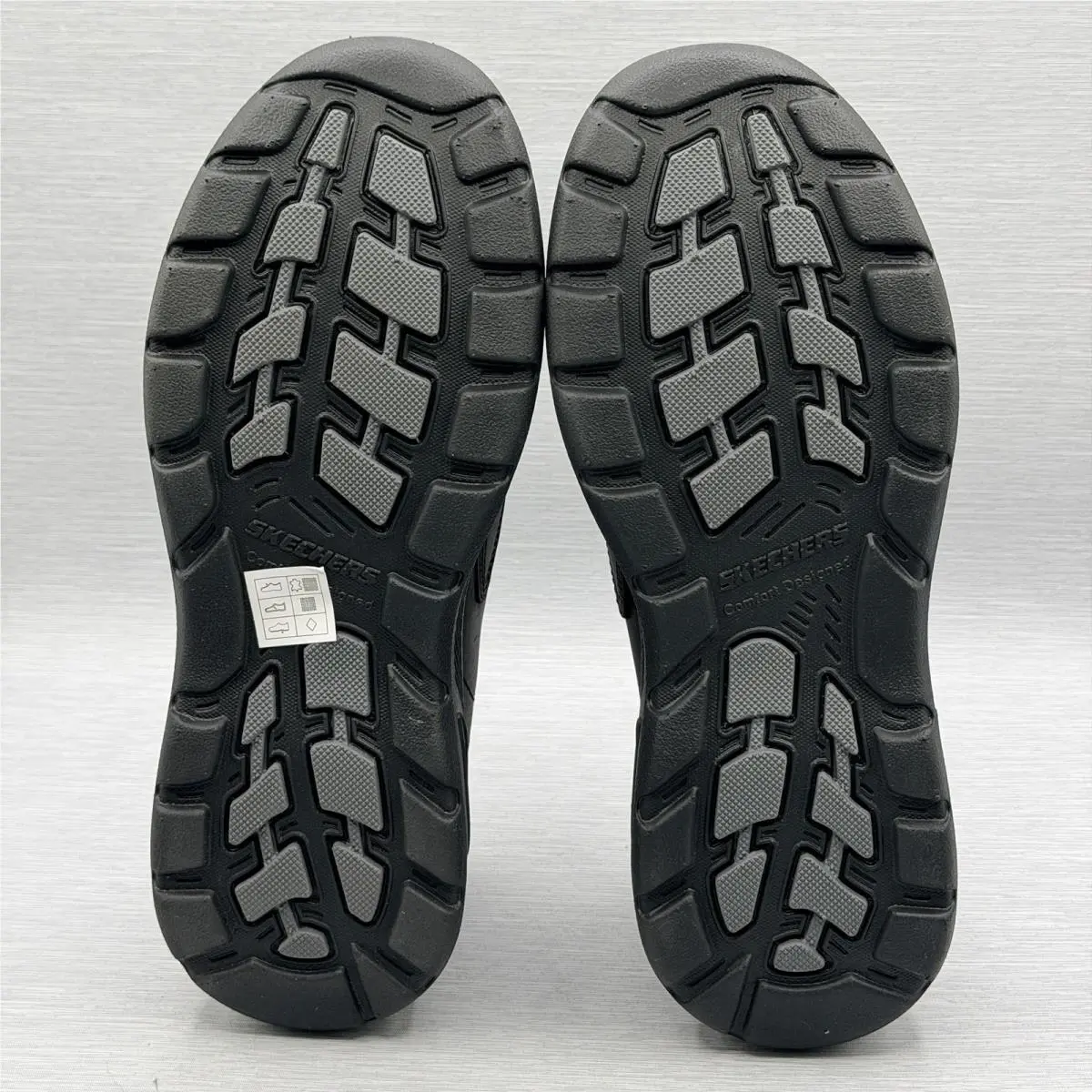 Skechers shoes - SKECHERS Arch Fit Motley - Arch Fit Motley - 205204 - Black 4