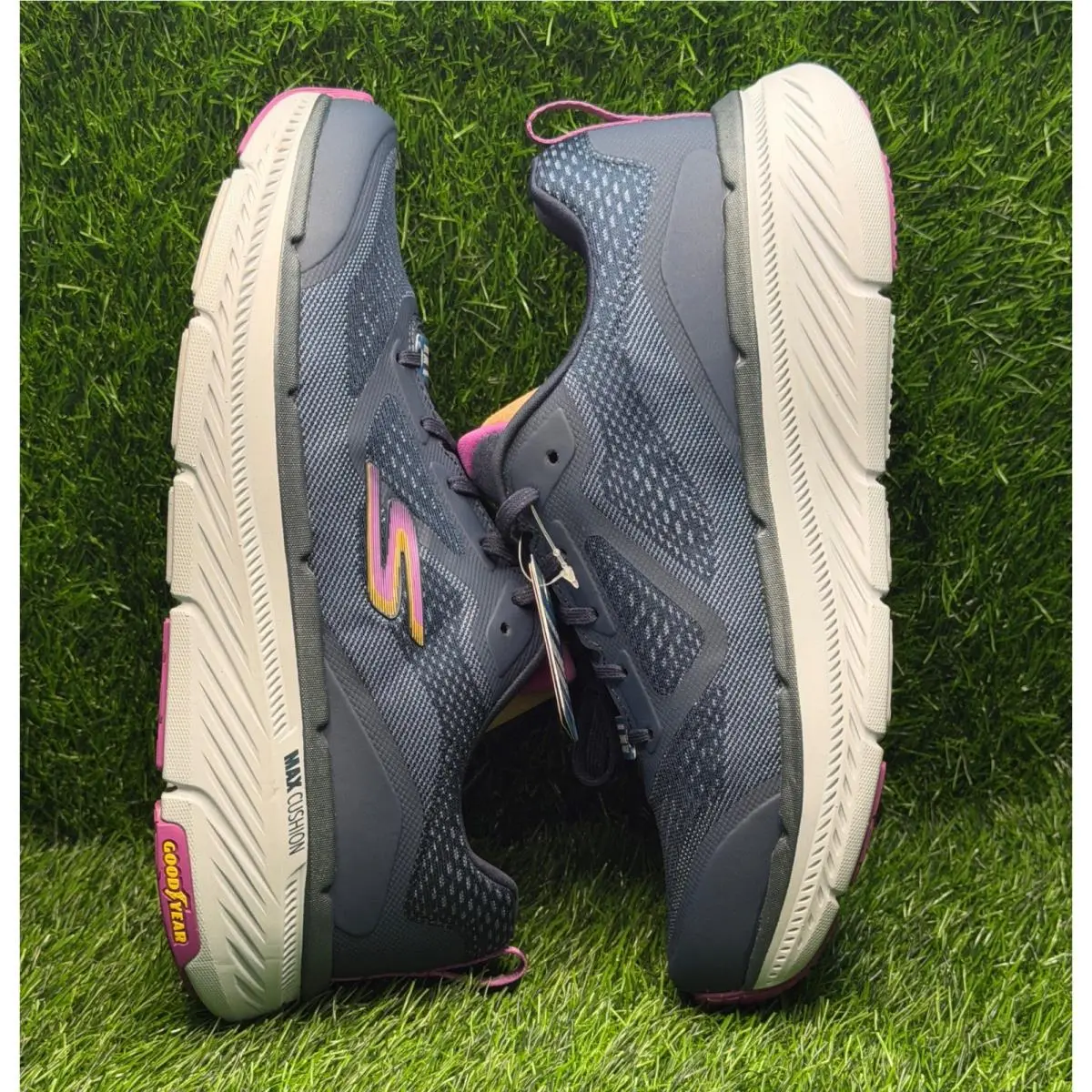 Skechers shoes - Skechers GOrun Max Cushioning Premier 2.0 - Blue 2
