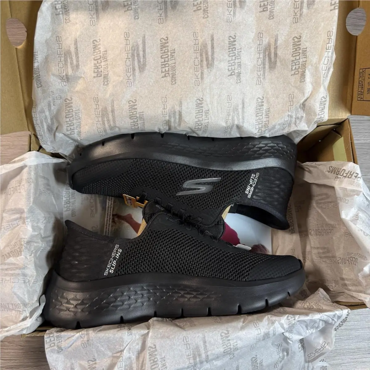 Skechers shoes - SKECHERS GO WALK Joy - WALK Joy - 124836 BBK - Black 0