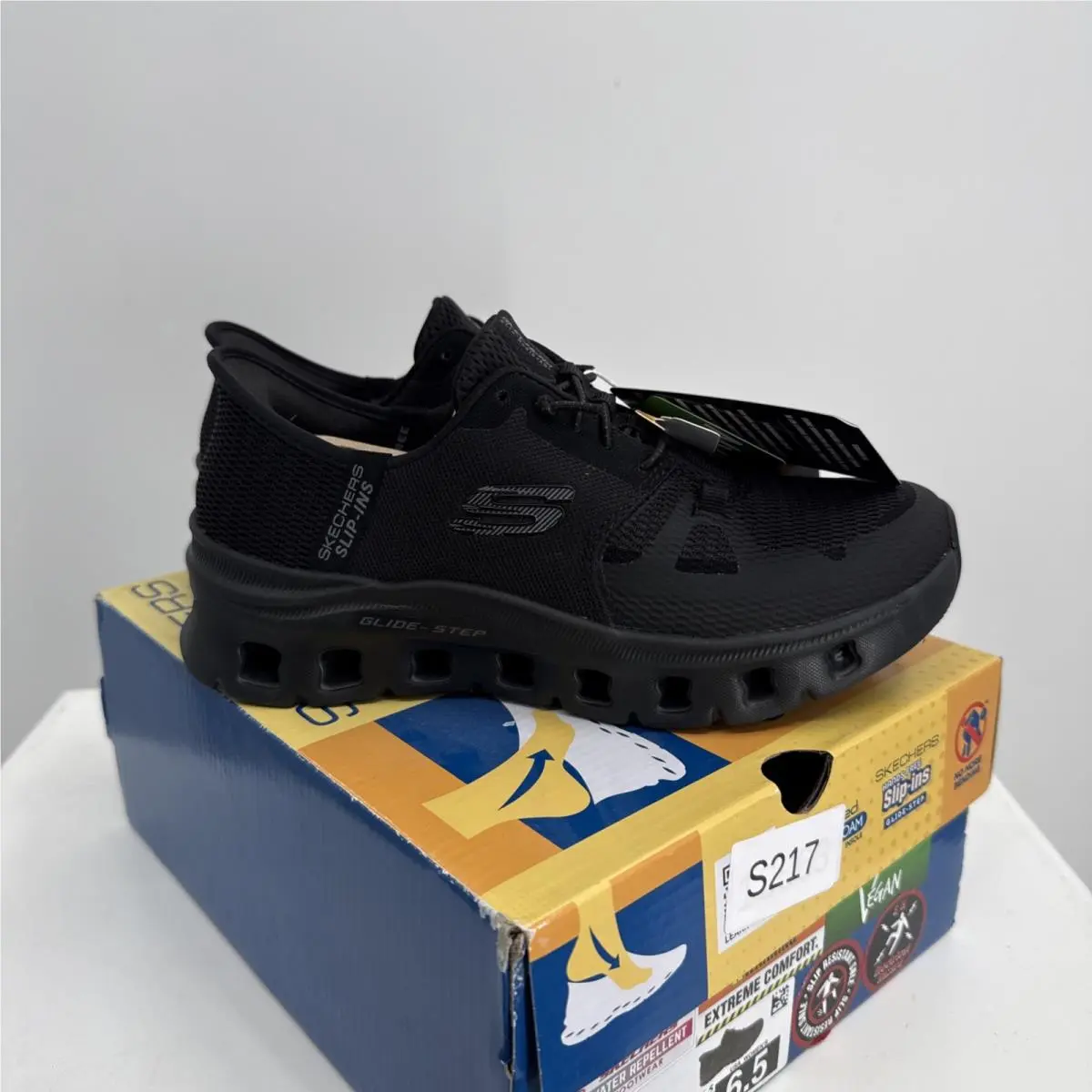 Skechers shoes - Black 1