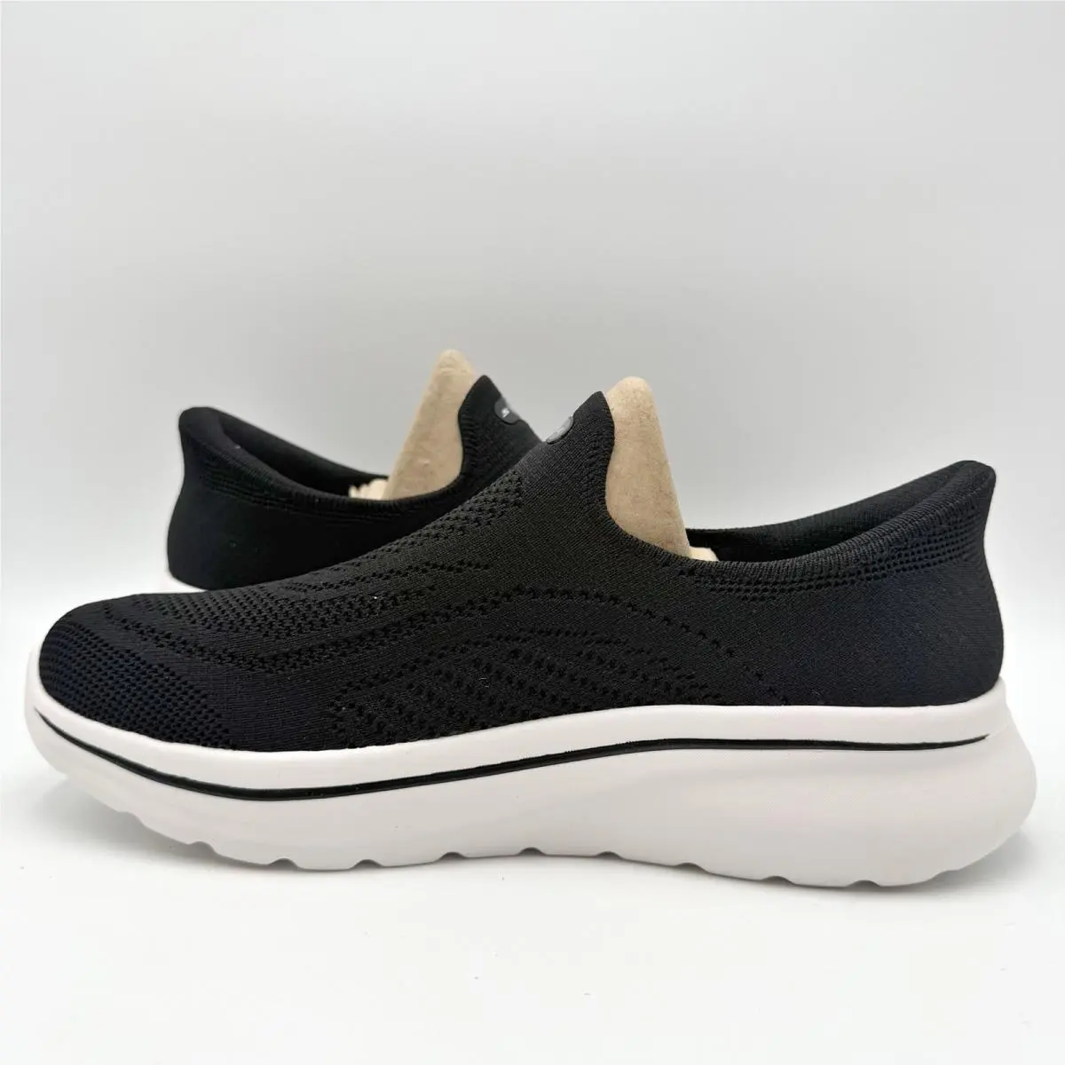 Skechers shoes - Black (UPC: 198739669039) 4