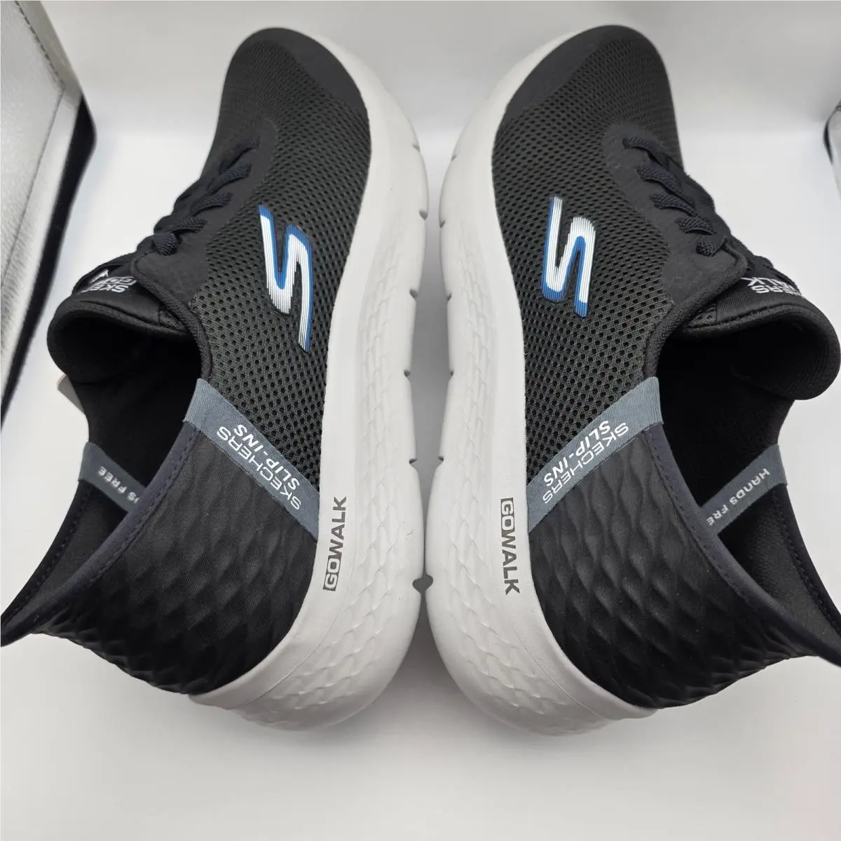 Skechers shoes - Skechers Go Walk Flex Hands Up - Black 2