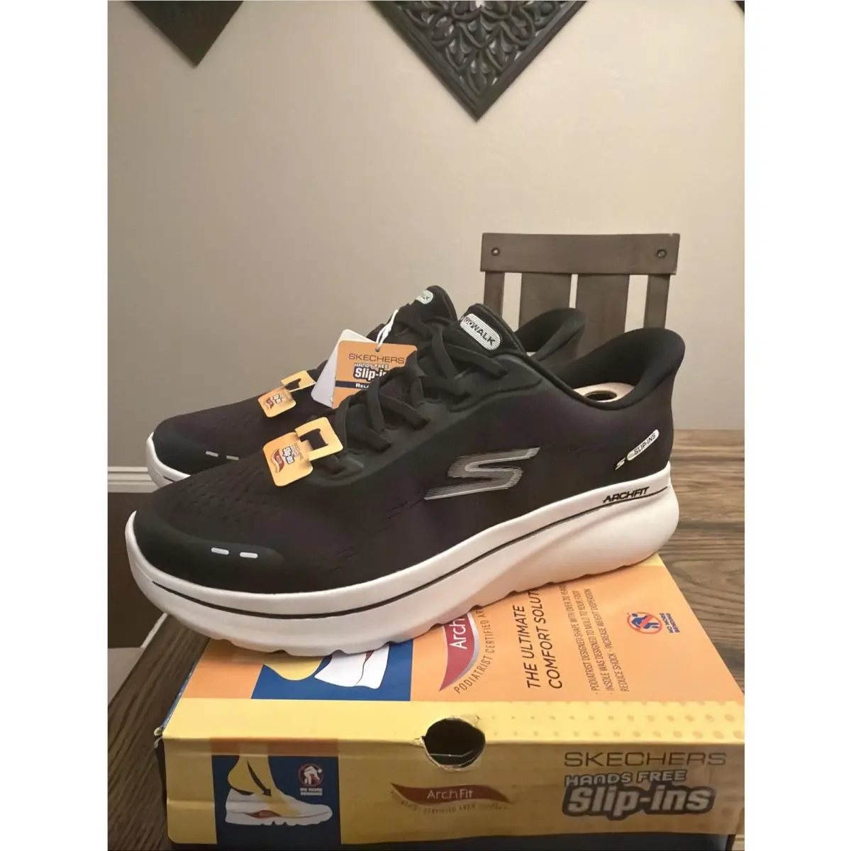 Skechers shoes - SKECHERS GO WALK Joy - WALK Joy - Black 1