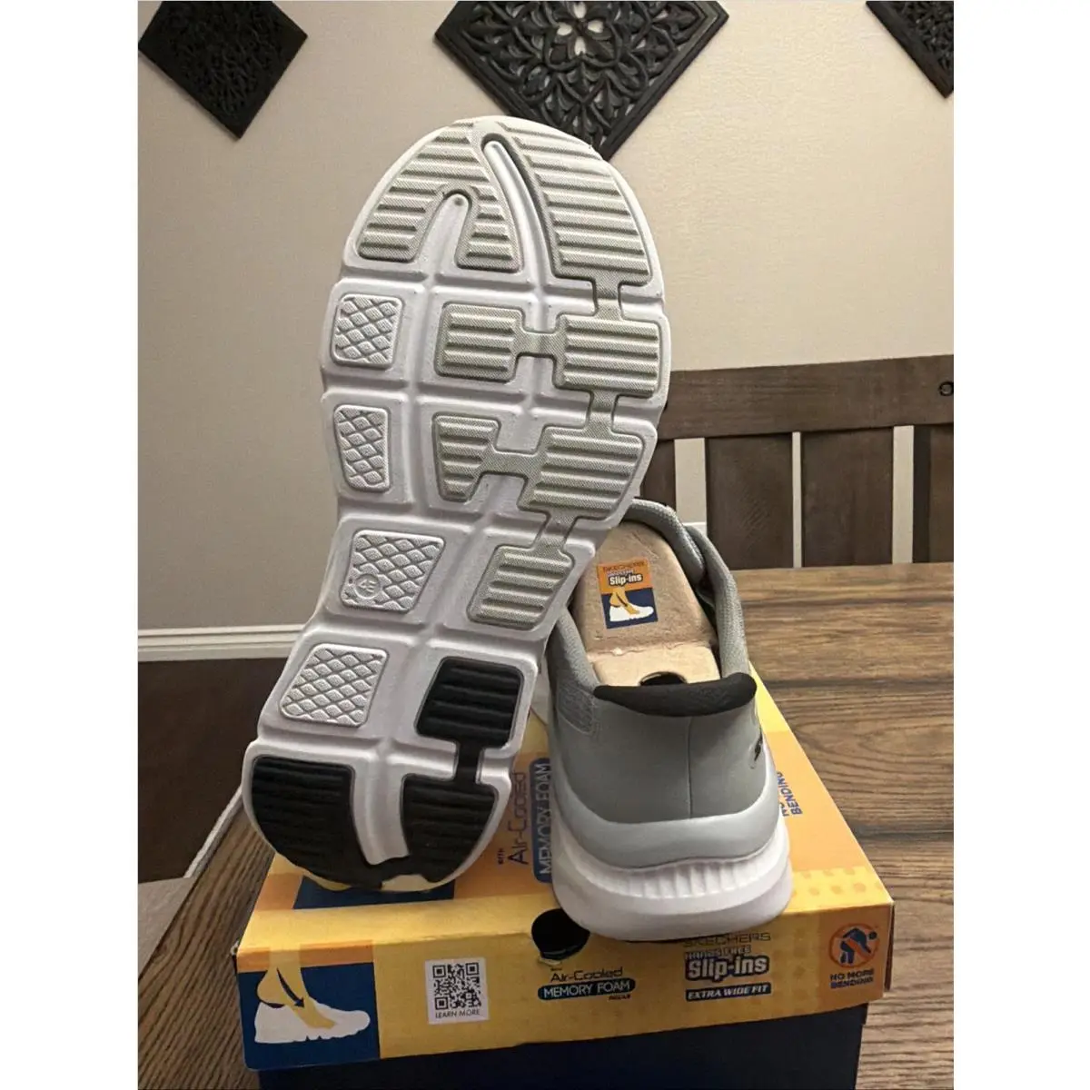 Skechers shoes - Skechers Relaxed Fit - Relaxed Fit - 232045WW/GYBK - Gray (UPC: 0194428318028) 4